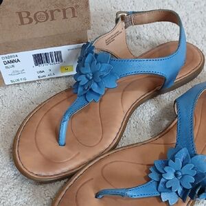 Born Women's Blue Floral Sandals